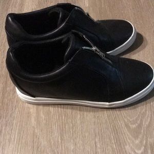 Zip sneaker wedge